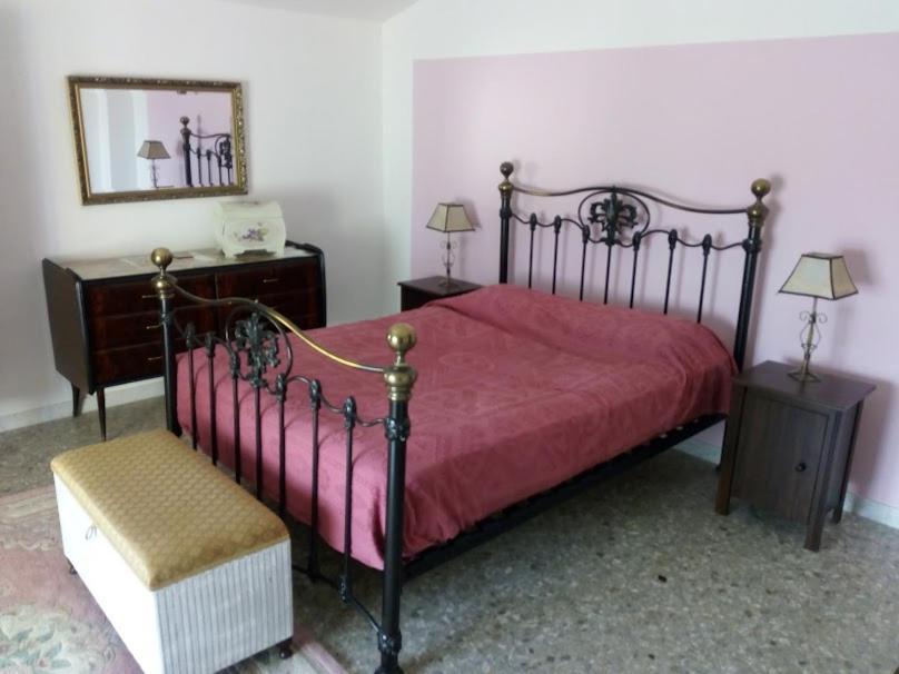 Villa 2 Fields Castellaneta Buitenkant foto