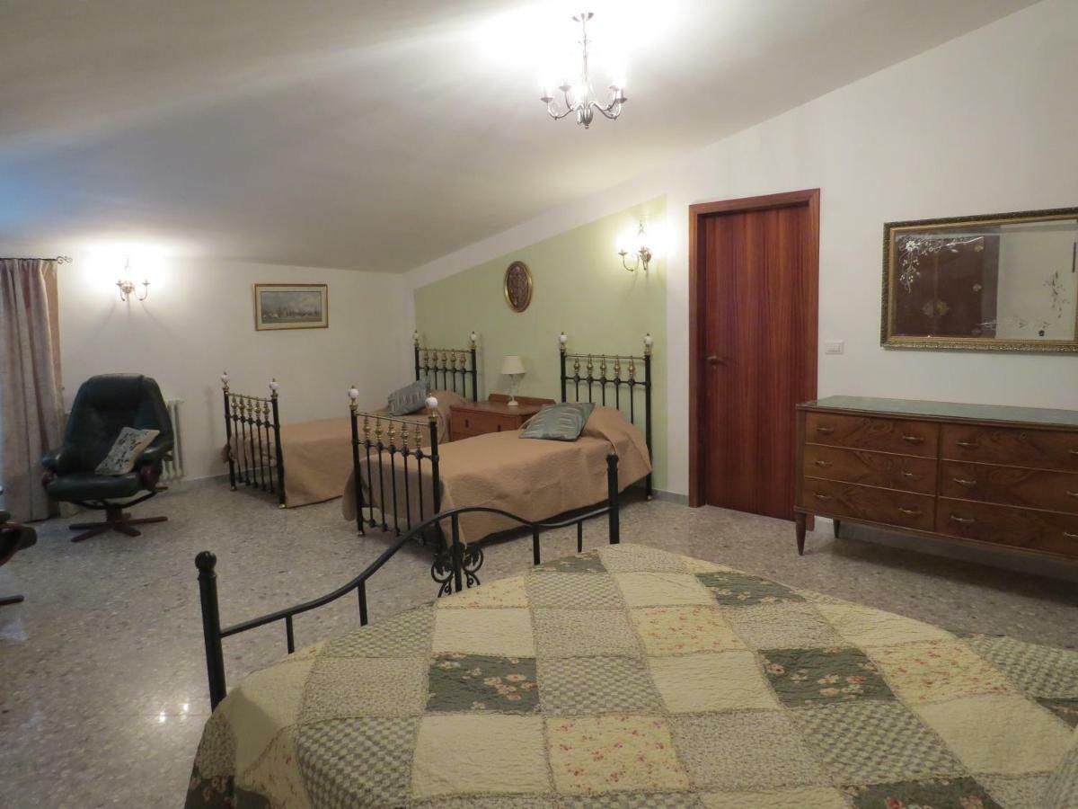 Villa 2 Fields Castellaneta Buitenkant foto