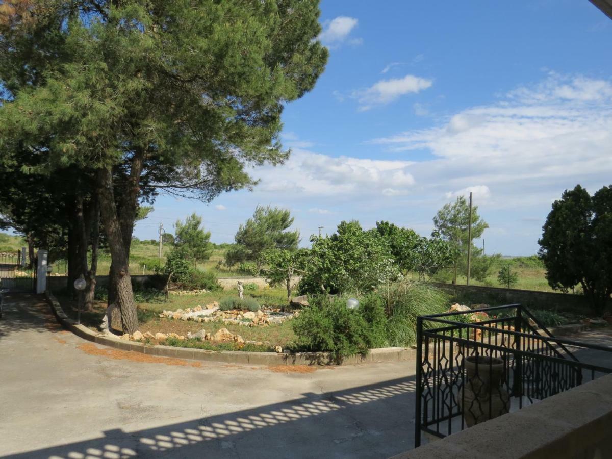 Villa 2 Fields Castellaneta Buitenkant foto